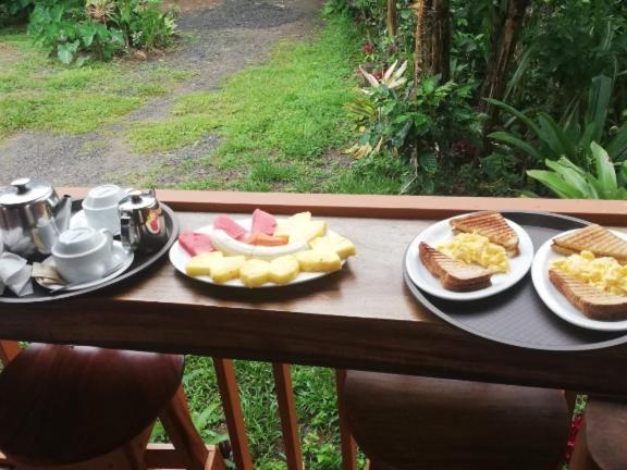 Casitas Del Bosque Monteverde. Eksteriør bilde